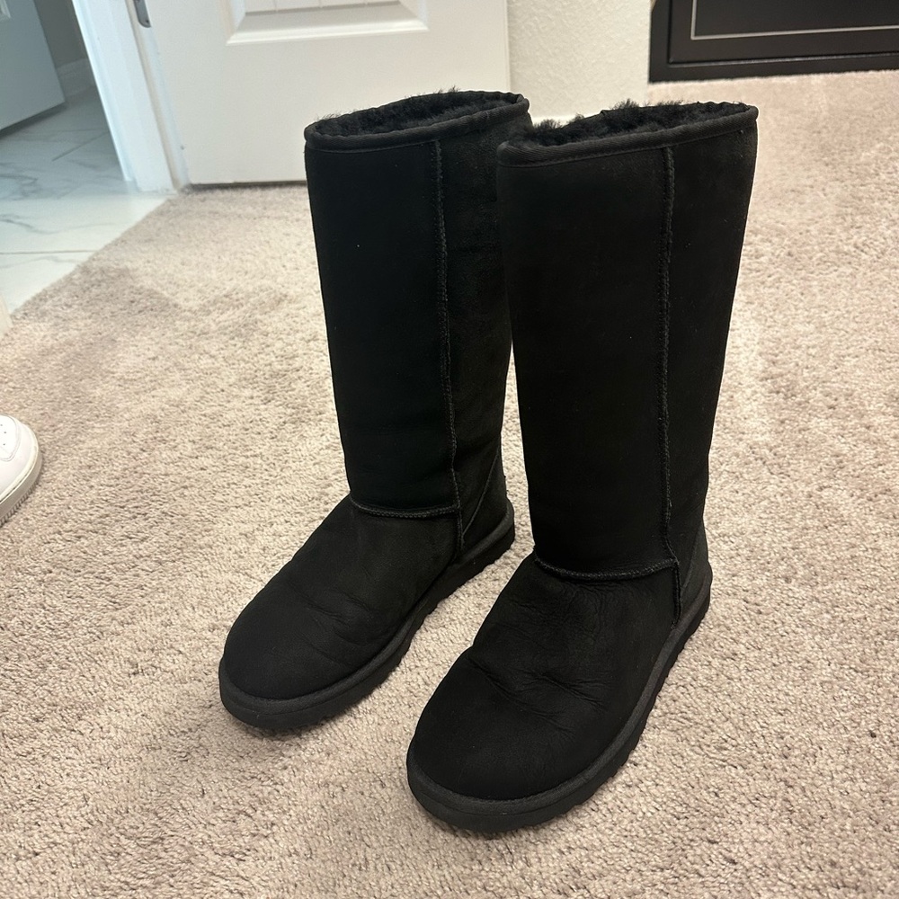 UGG Classic Tall Boots In Black